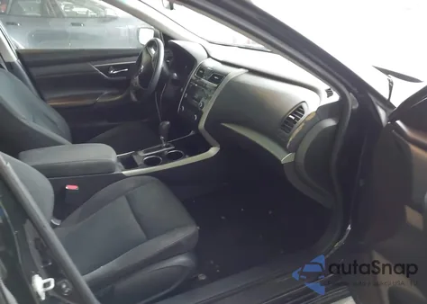 2014 Nissan Altima 2.5 S z USA, uszkodzony, nr VIN 1N4AL3AP2EN223293